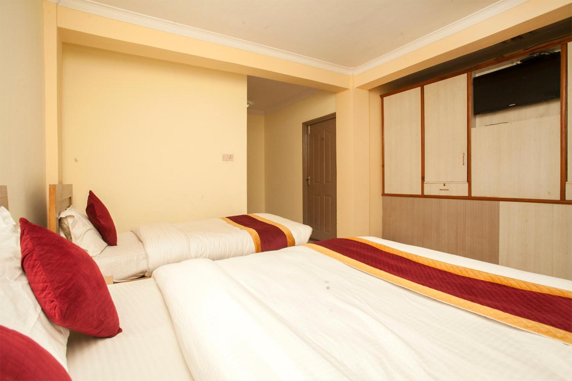 Hotel Mountain Gateway Kathmandu Esterno foto